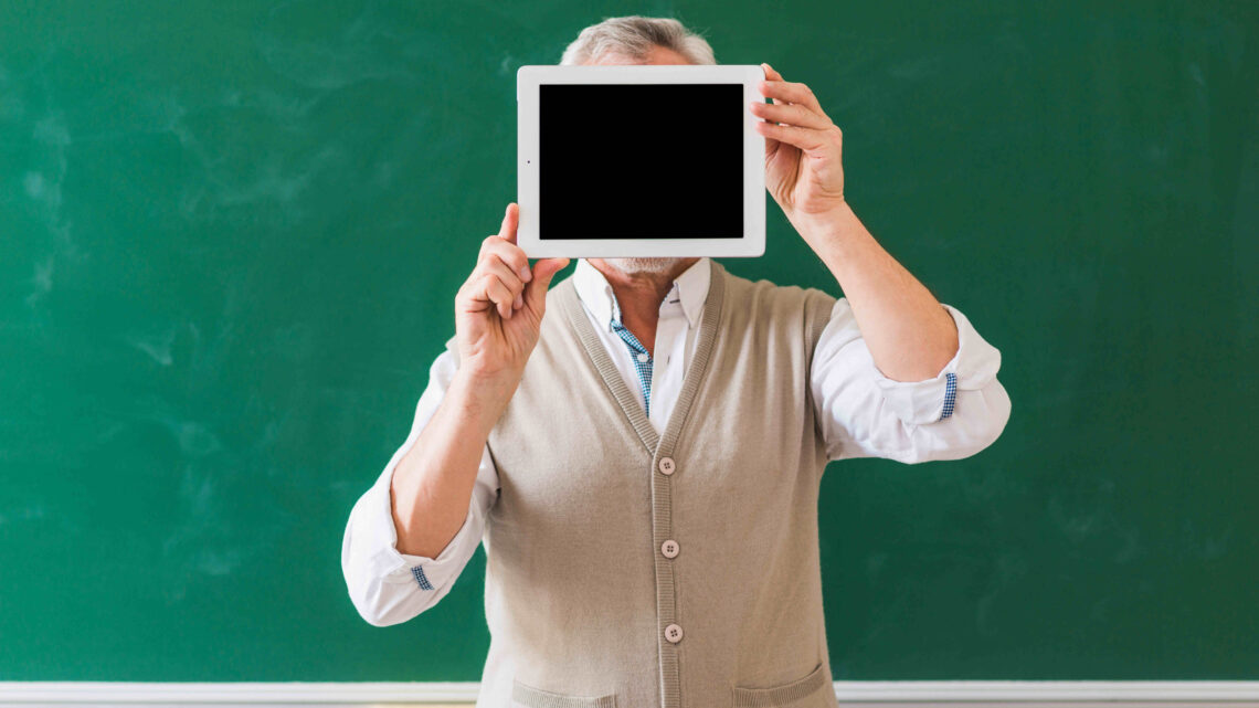 ÖĞRETMENLERİN YENİLİK YÖNETİMİNE İLİŞKİN YETERLİKLERİ